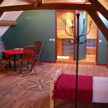 Le Trot'In Chair Bed & Breakfast Martigny-le-Comte Luaran gambar