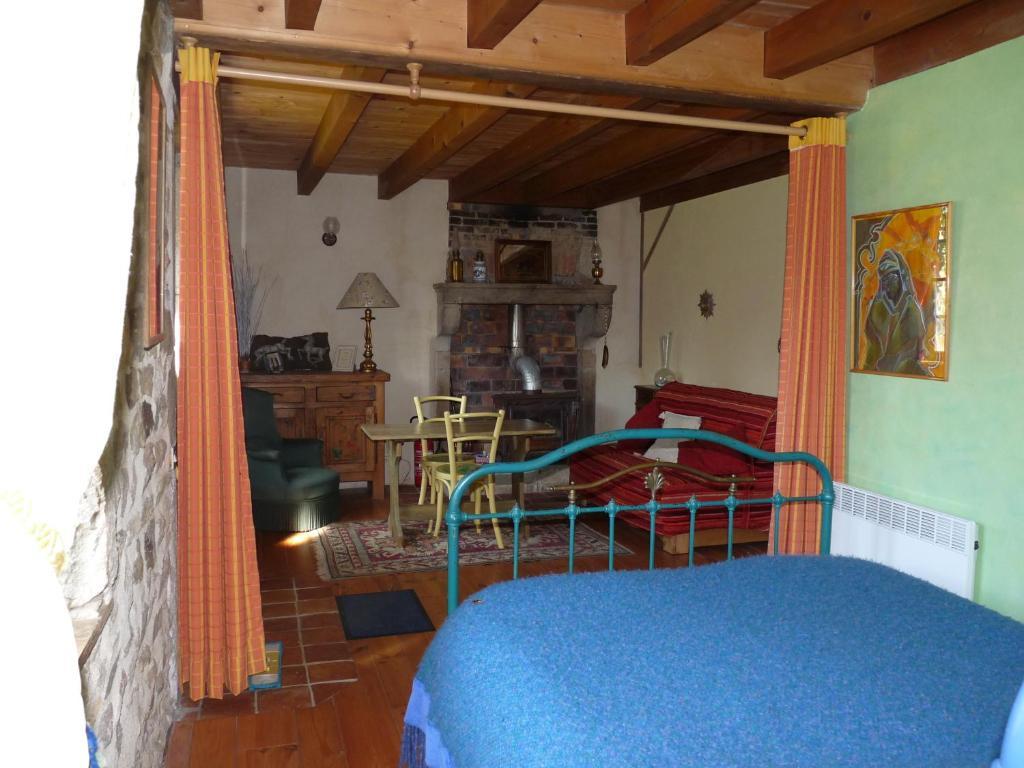 Le Trot'In Chair Bed & Breakfast Martigny-le-Comte Bilik gambar